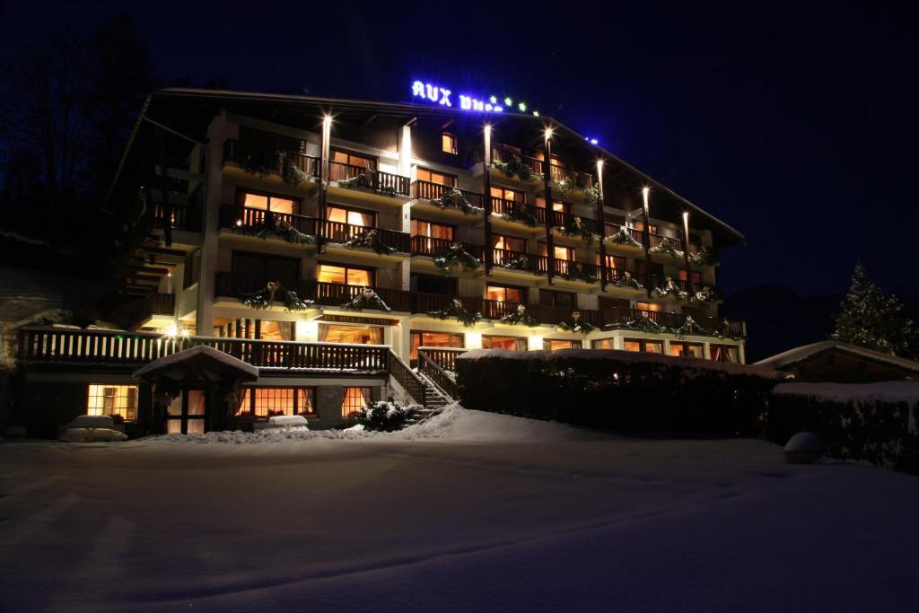 Hotel Aux Ducs De Savoie Combloux Exterior foto