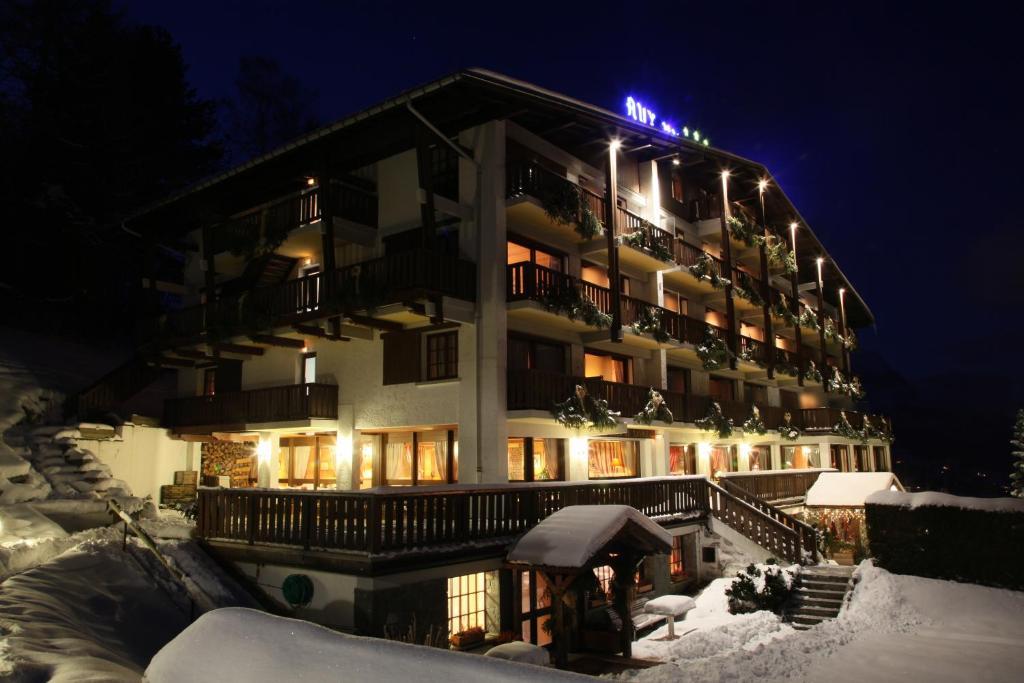 Hotel Aux Ducs De Savoie Combloux Exterior foto