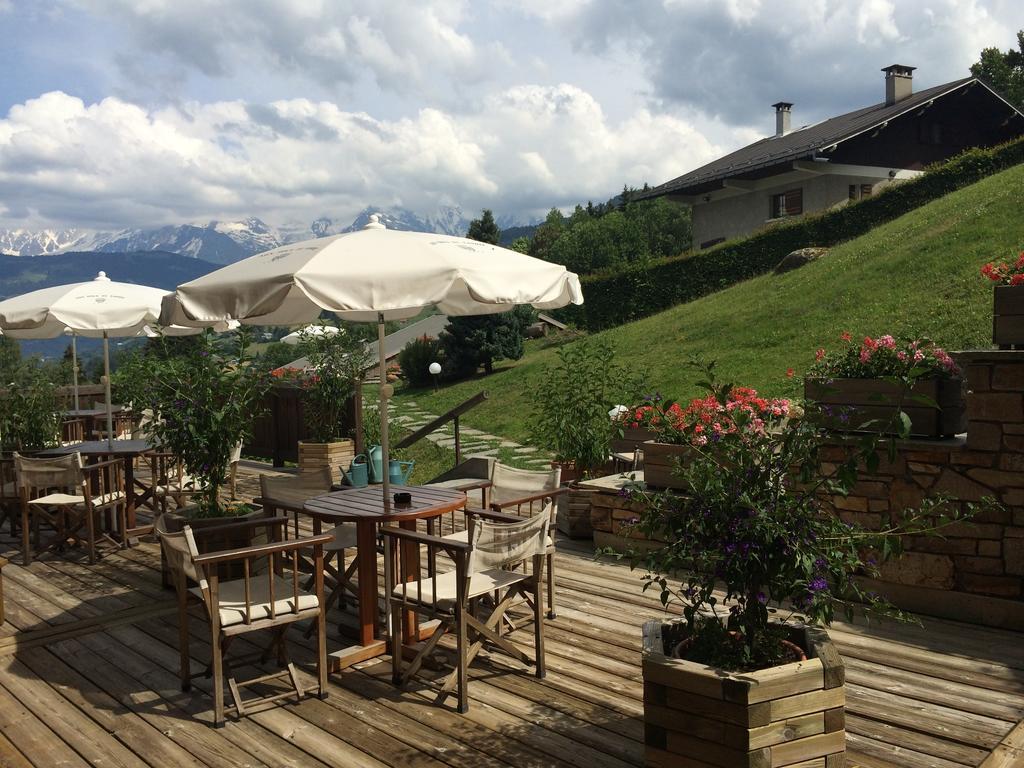 Hotel Aux Ducs De Savoie Combloux Exterior foto